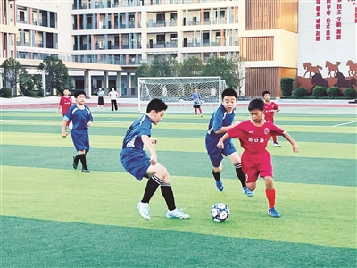 tr, 但看台上 tr, 但看台上