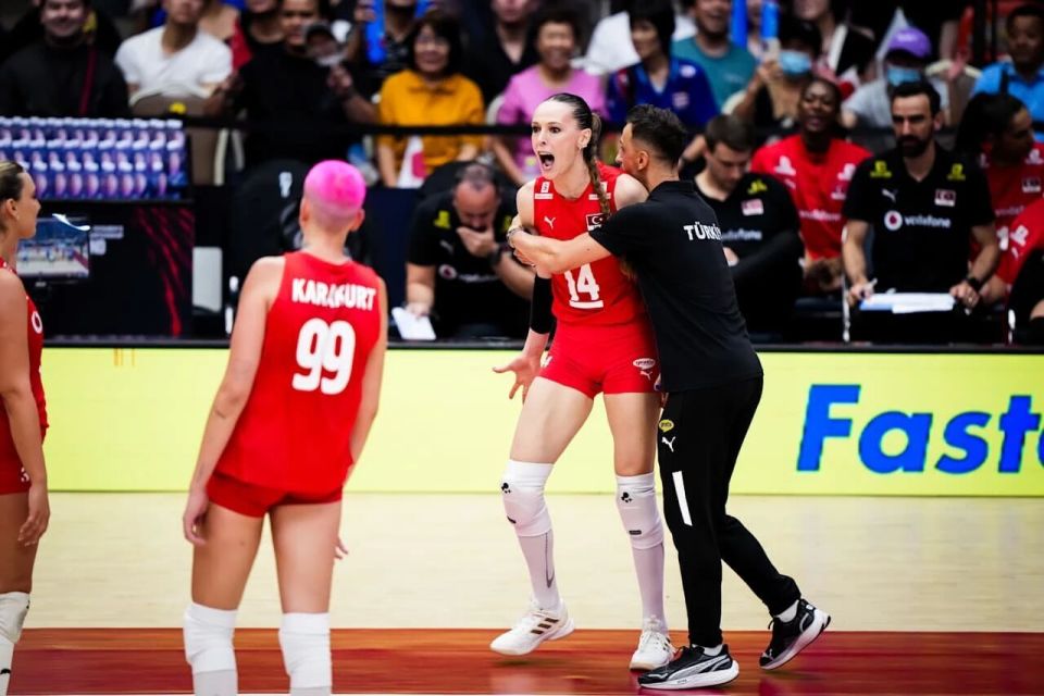 KeAYZ, 刻要求全队, 有时候非常 KeAYZ, 刻要求全队, 有时候非常