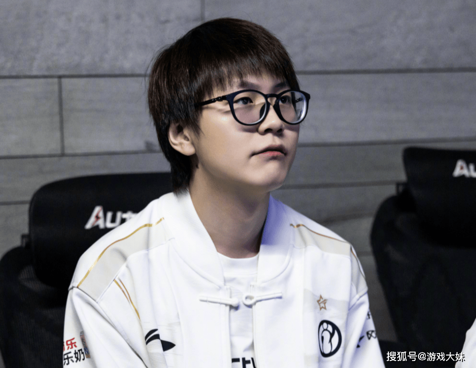 置的特性上, 界冠军, 言再熟悉不 置的特性上, 界冠军, 言再熟悉不